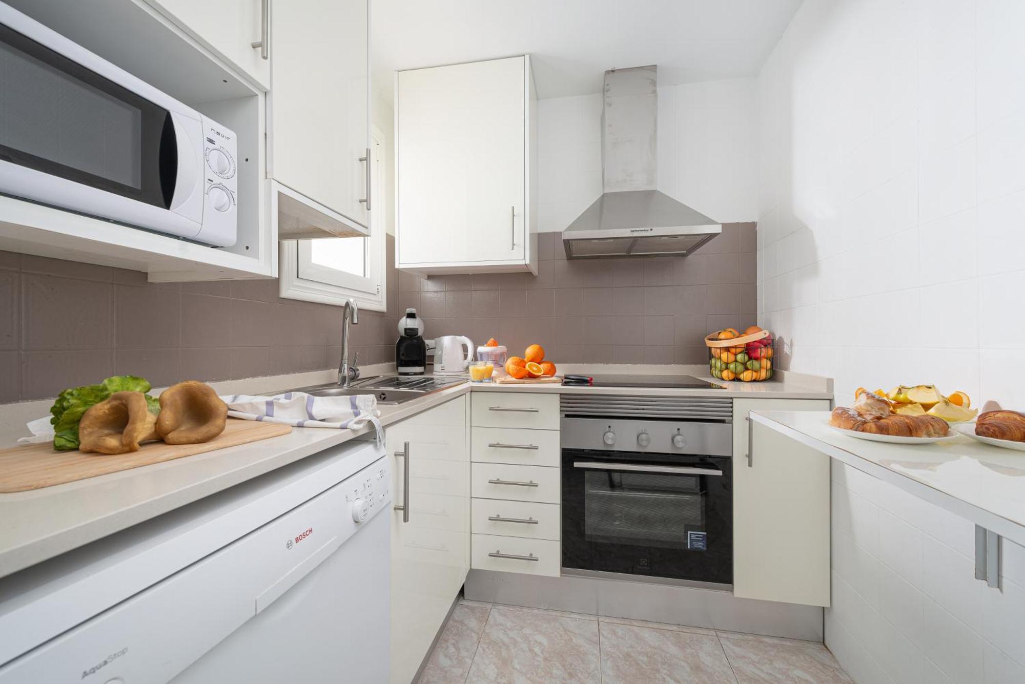 Apartment Xara Torres, At The Beach Of Alcudia Port de Alcudia  ภายนอก รูปภาพ